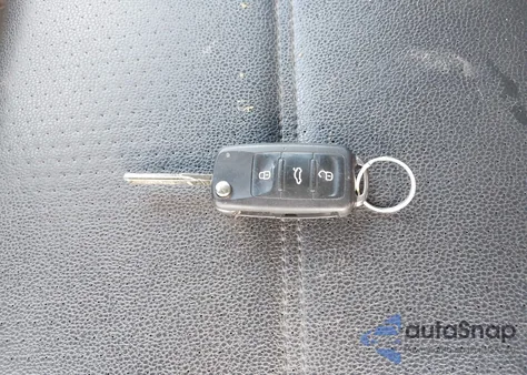 2014 Volkswagen Jetta 1.8T Se из США, поврежденный, VIN 3VWD07AJ2EM378162